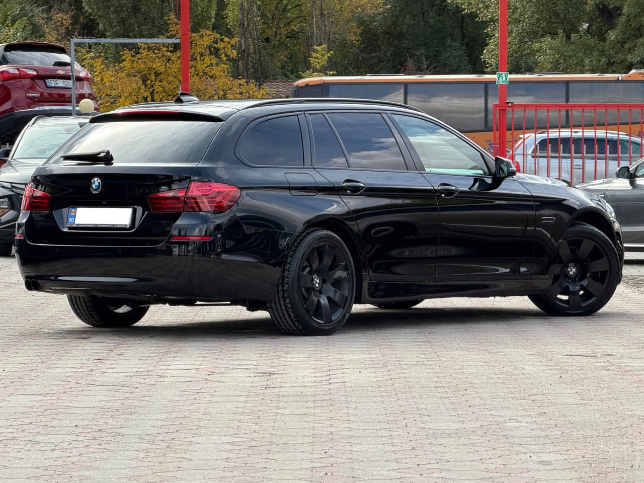 BMW 520 2016 — Миниатюра 3
