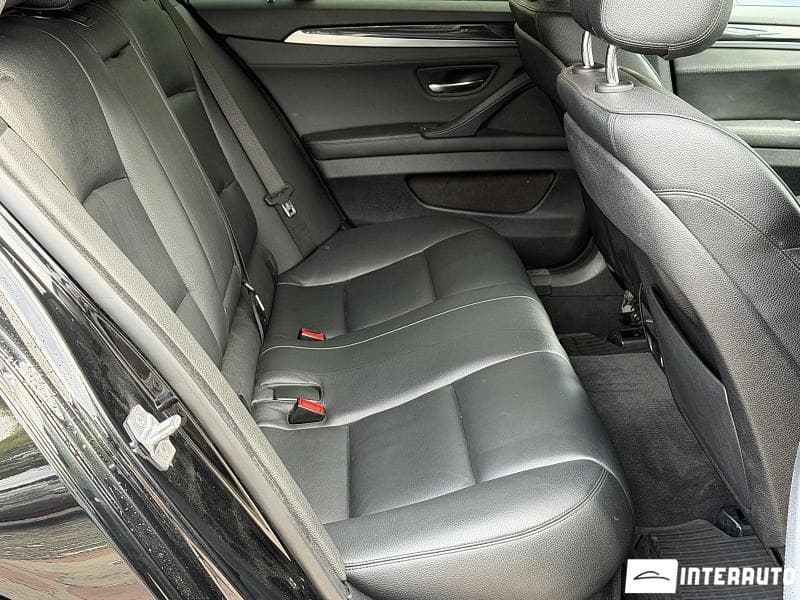 BMW 520 2016 — Миниатюра 17