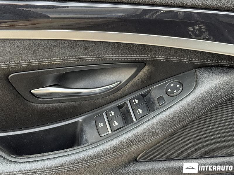BMW 520 2016 — Миниатюра 7