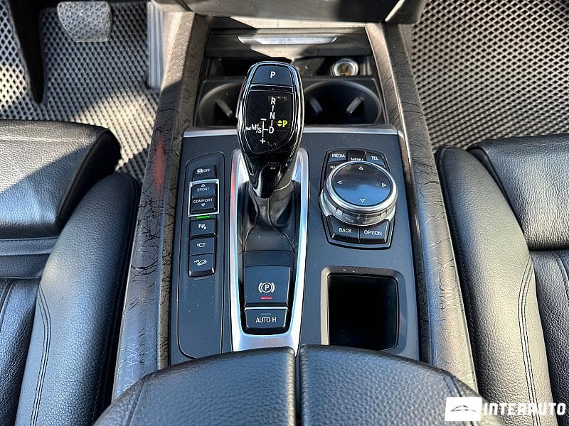 BMW X5 4.0D 2015 — Миниатюра 11