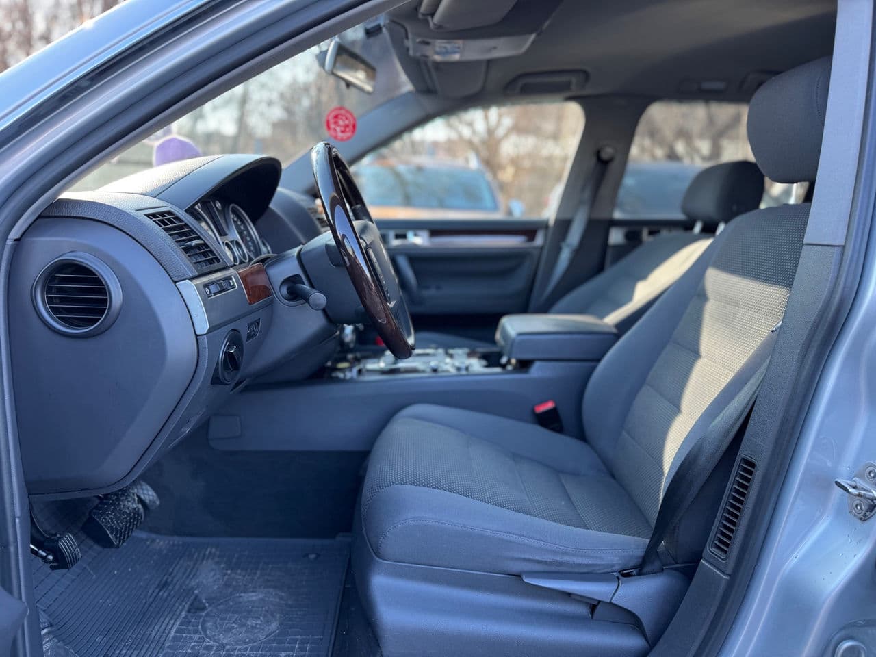 Volkswagen Touareg 2005 — Миниатюра 7