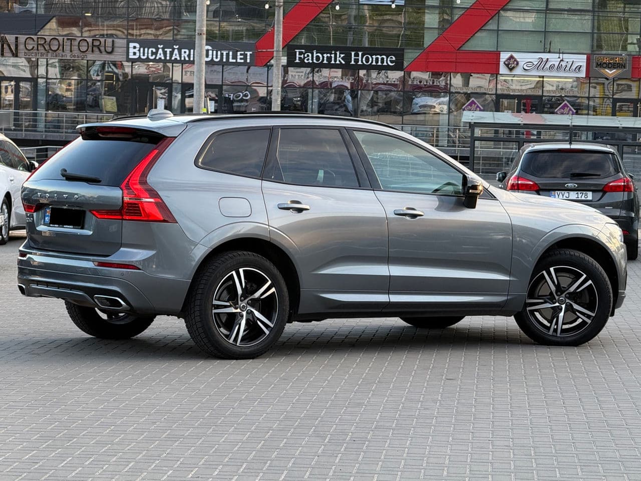 Volvo XC 60 2019 — Миниатюра 3