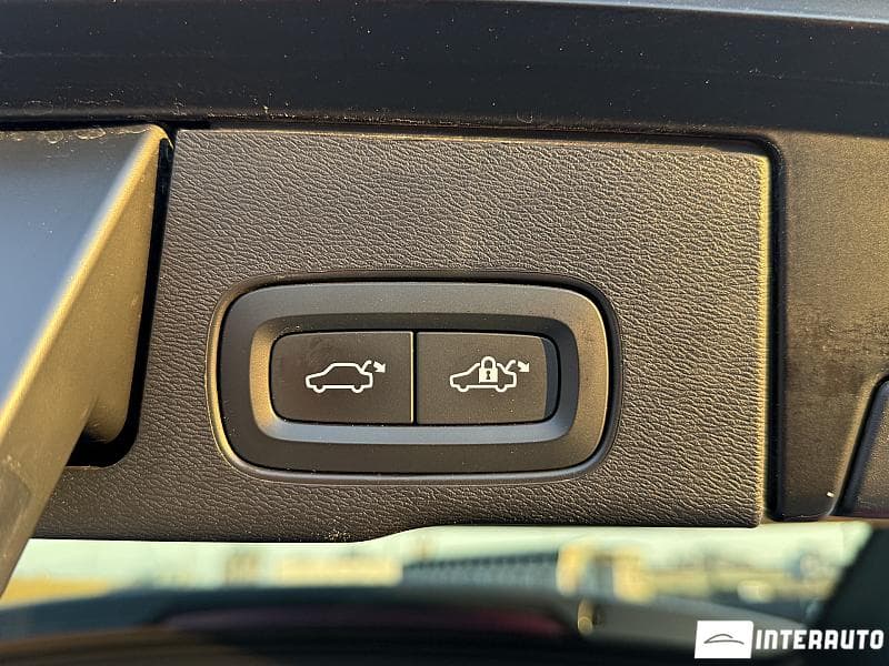 Volvo XC 60 2019 — Миниатюра 23