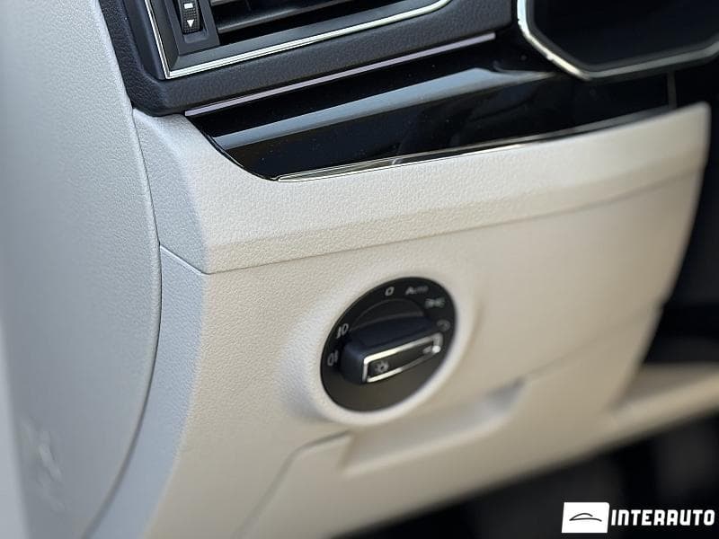 Skoda Superb 2020 — Миниатюра 10