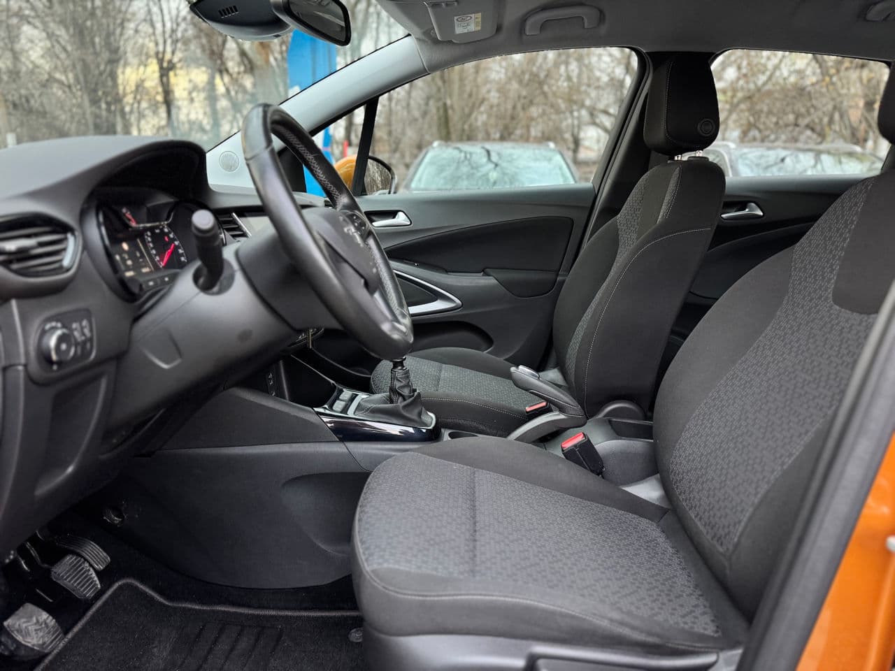 Opel Crossland X 2018 — Миниатюра 8