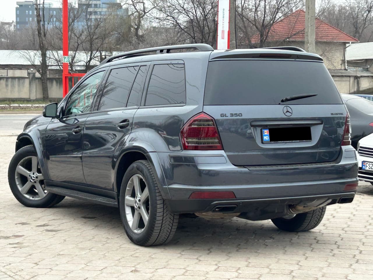 Mercedes GL 350 2010 — Миниатюра 2