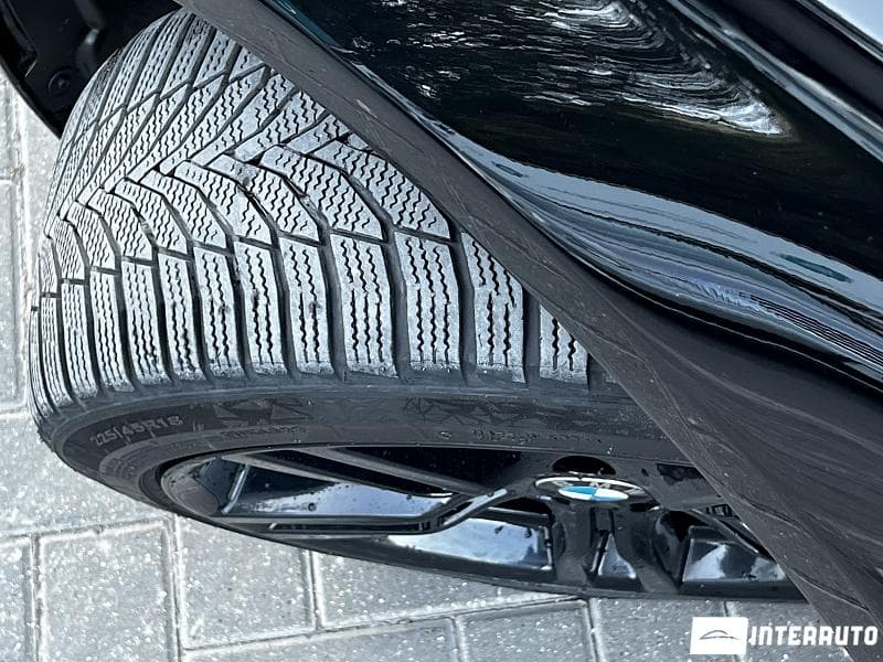 BMW 330E 2017 — Миниатюра 7