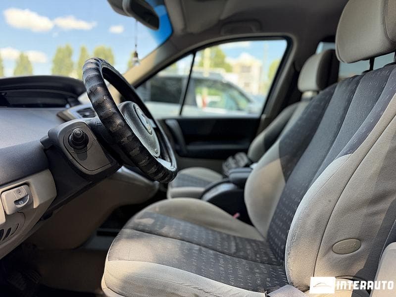 Renault Scenic 2004 — Миниатюра 7