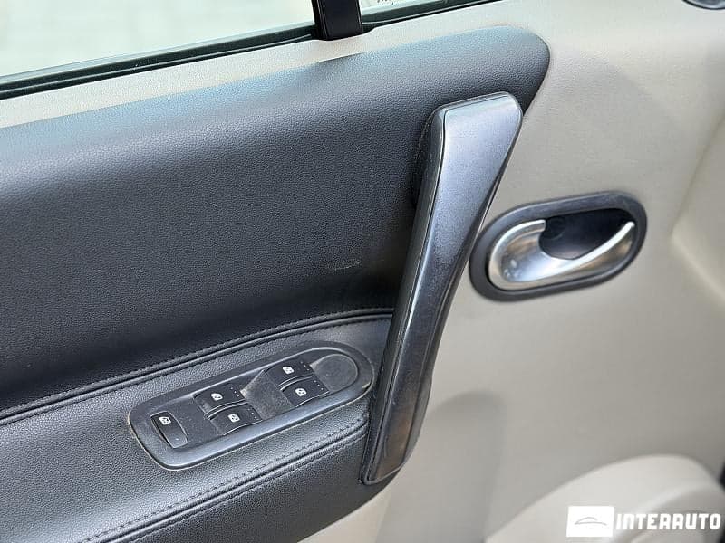 Renault Scenic 2004 — Миниатюра 6