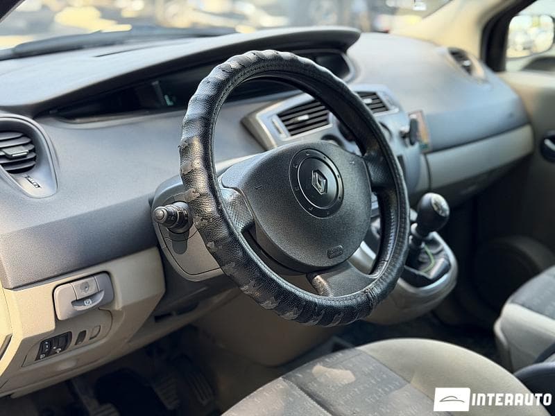 Renault Scenic 2004 — Миниатюра 8