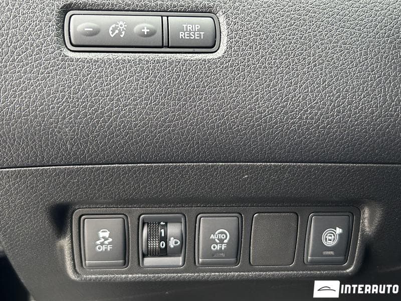Nissan Pulsar 2014 — Миниатюра 11