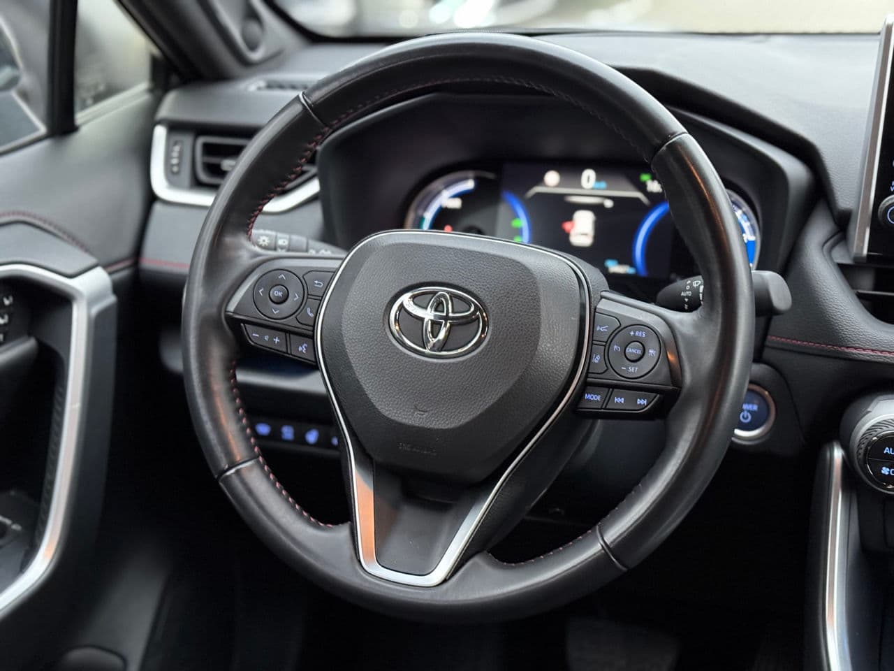 Toyota Rav-4 2021 — Миниатюра 12