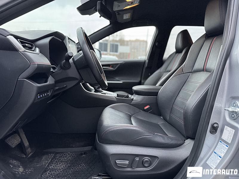 Toyota Rav-4 2021 — Миниатюра 8