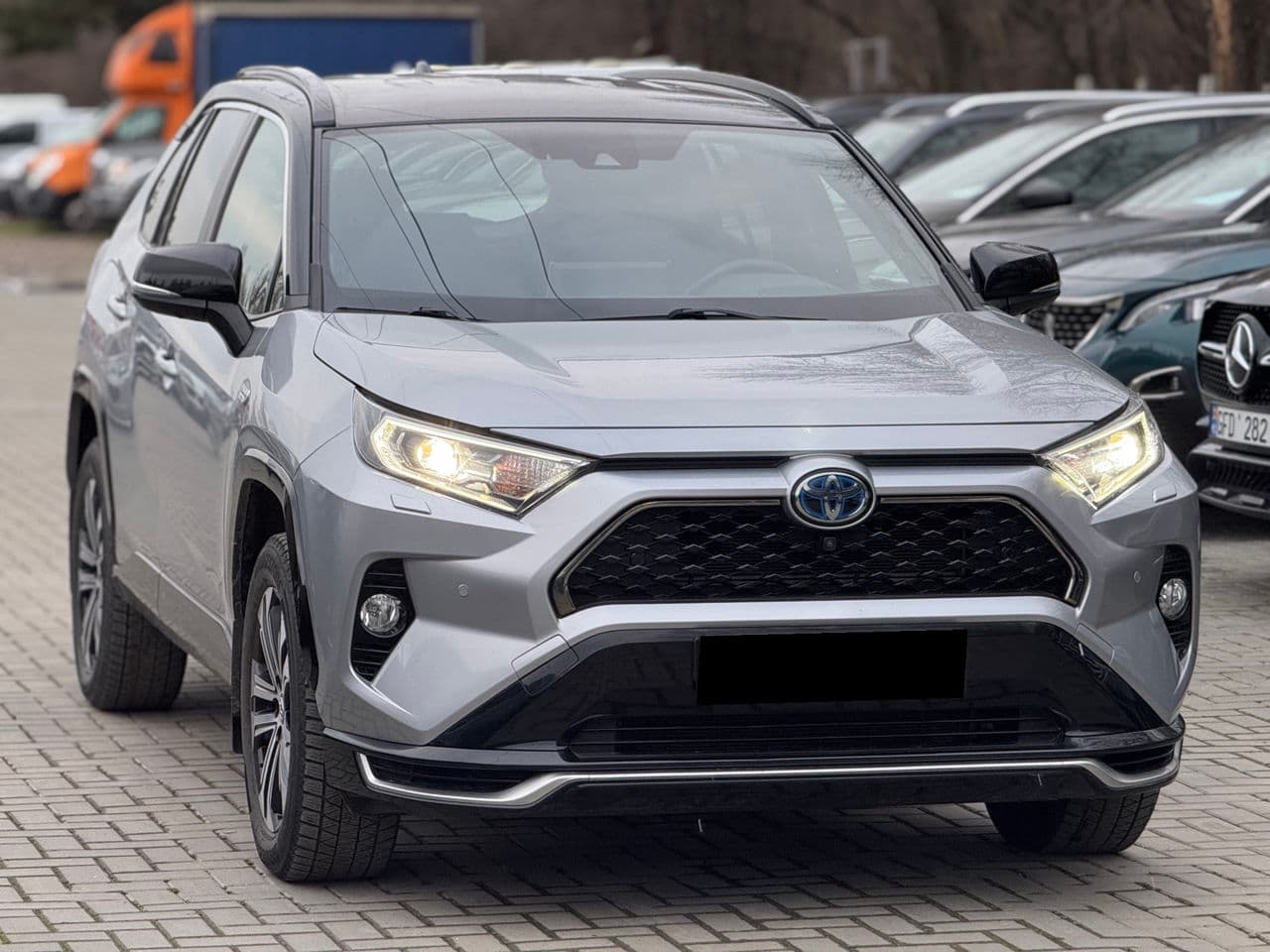 Toyota Rav-4 2021 — Миниатюра 3