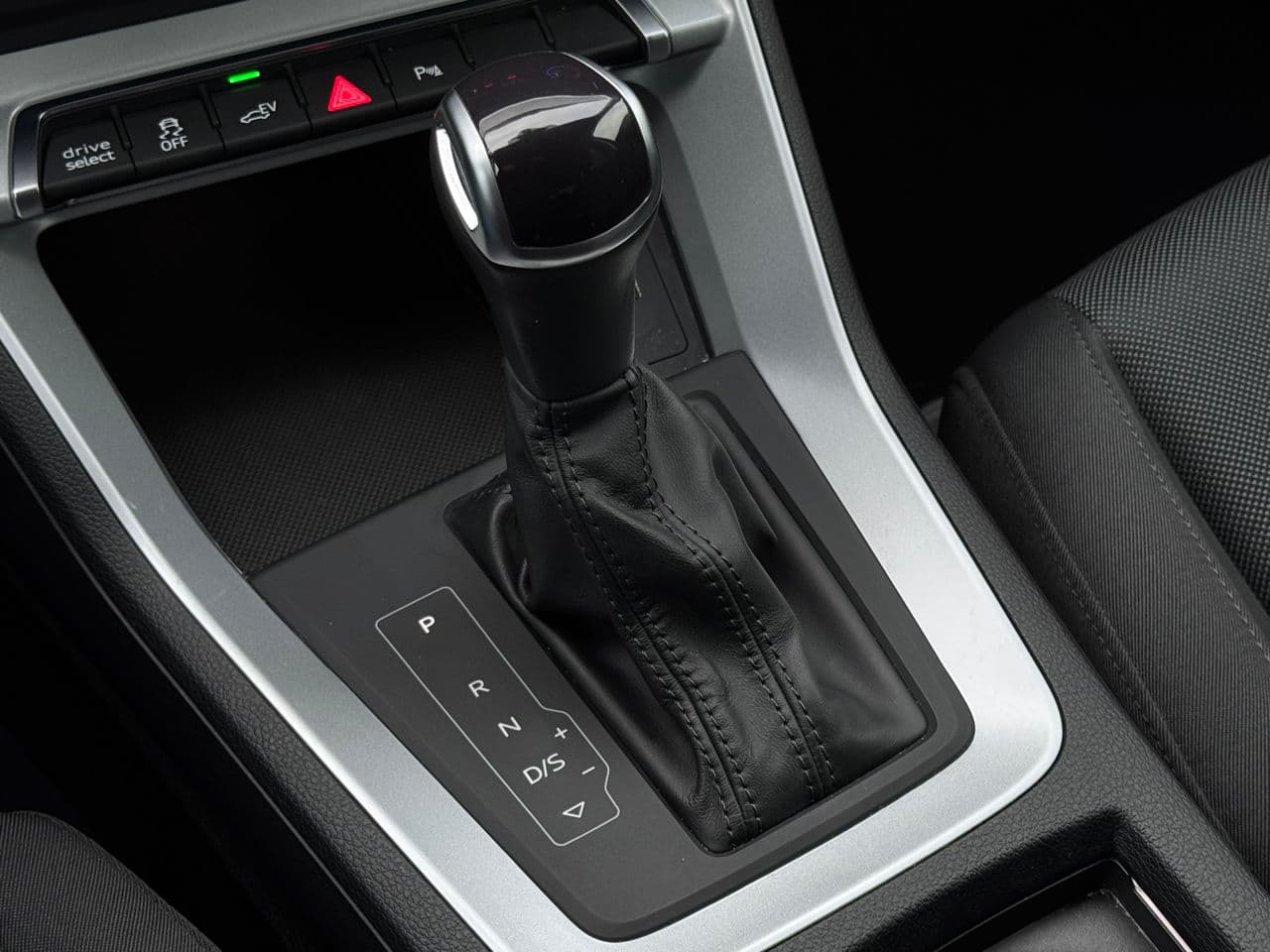 Audi Q3 2022 — Миниатюра 13