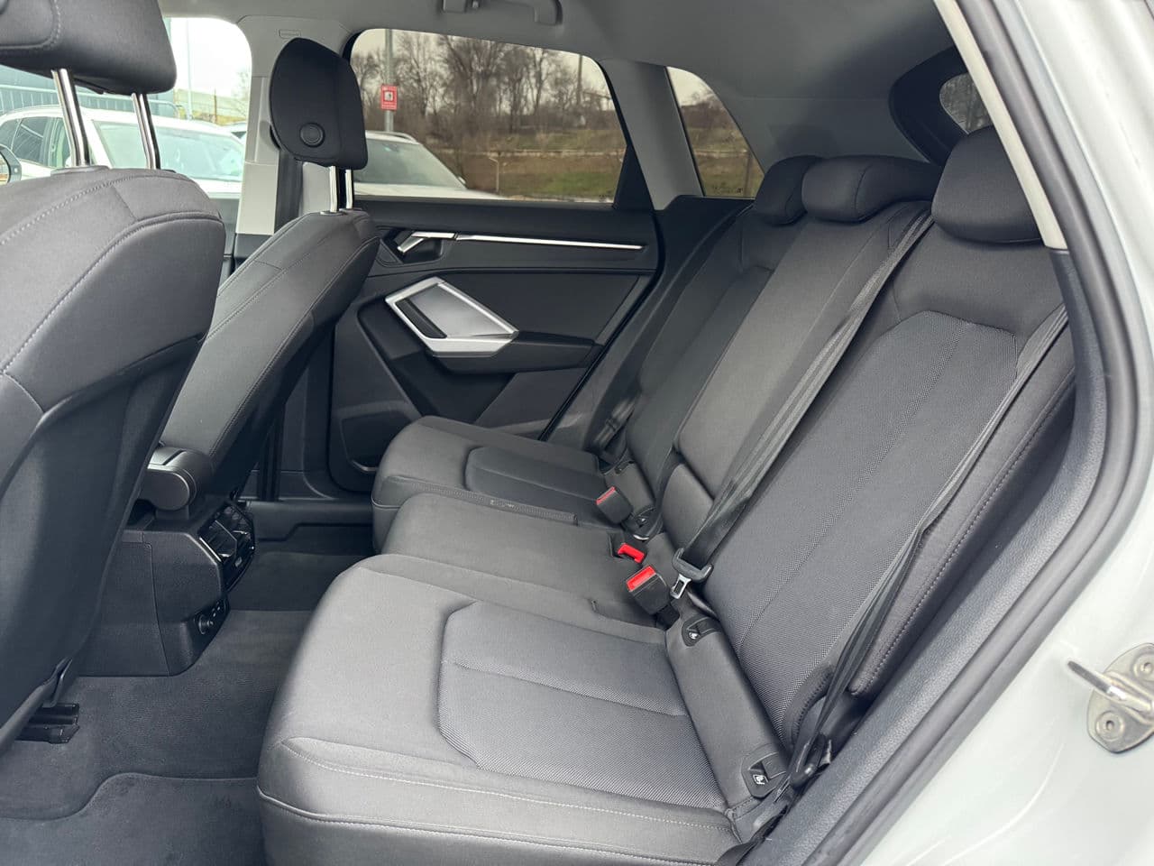 Audi Q3 2022 — Миниатюра 15