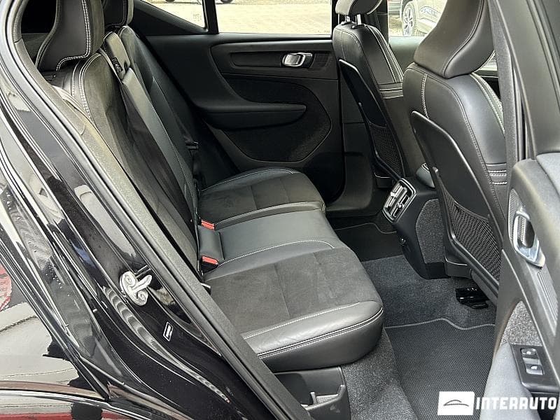 Volvo XC 40 2021 — Миниатюра 20
