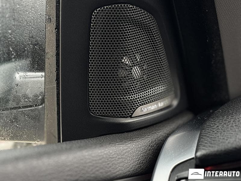 BMW X5 2.5D 2017 — Миниатюра 8