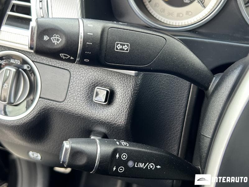 Mercedes E 200 2016 — Миниатюра 11