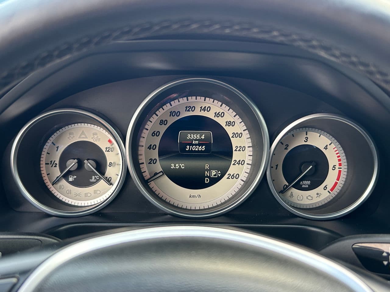 Mercedes E 200 2016 — Миниатюра 13