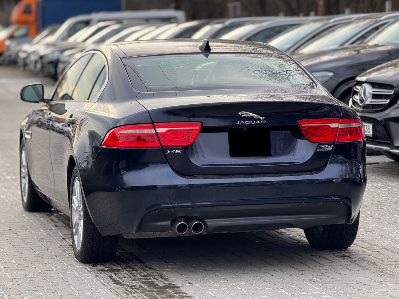 Jaguar XE 2016 — Миниатюра 4