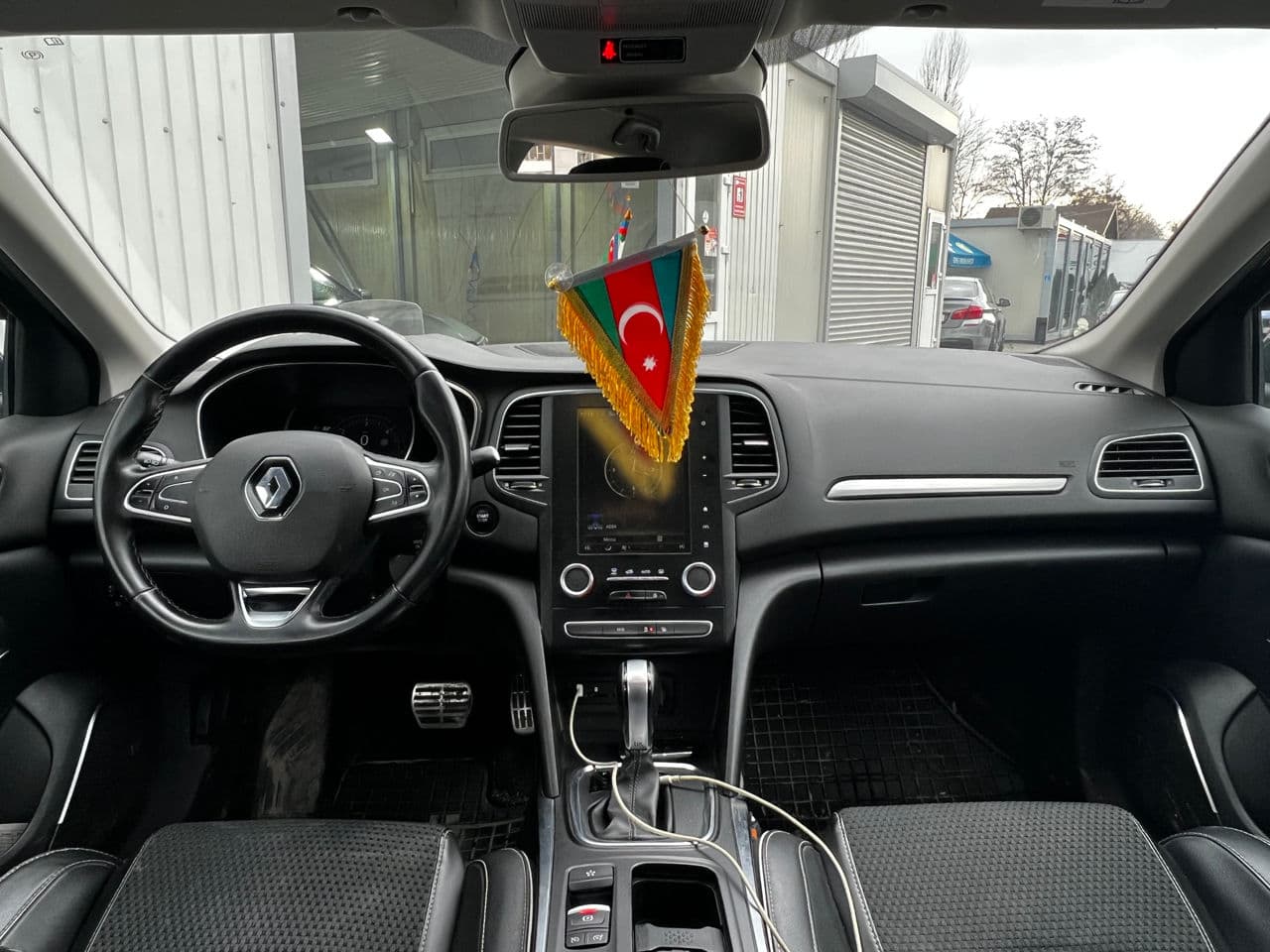 Renault Megane 2018 — Миниатюра 7