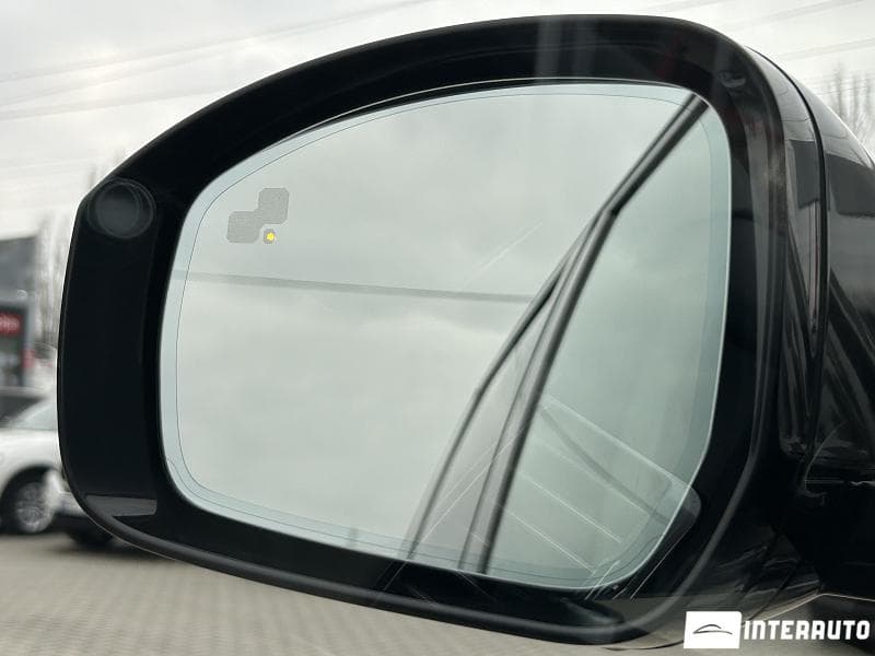 Land Rover Range Rover Vogue 2019 — Миниатюра 5