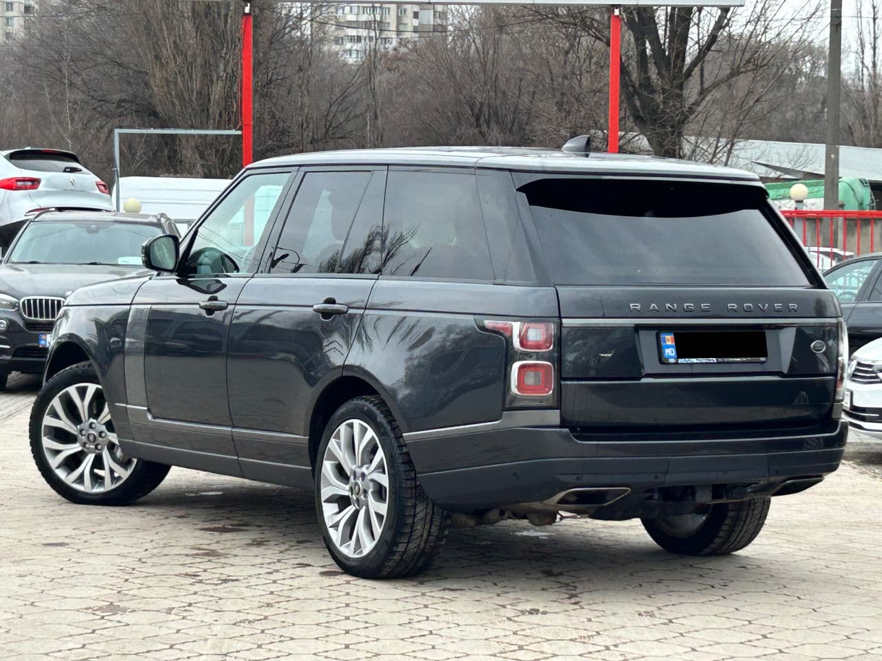 Land Rover Range Rover Vogue 2019 — Миниатюра 2