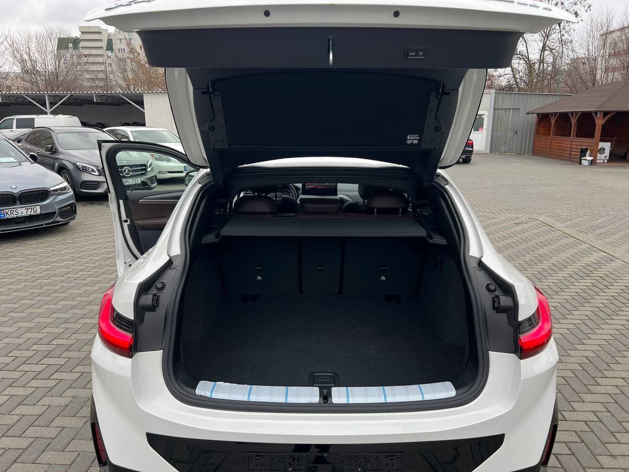 BMW X4 2.0D 2024 — Миниатюра 16