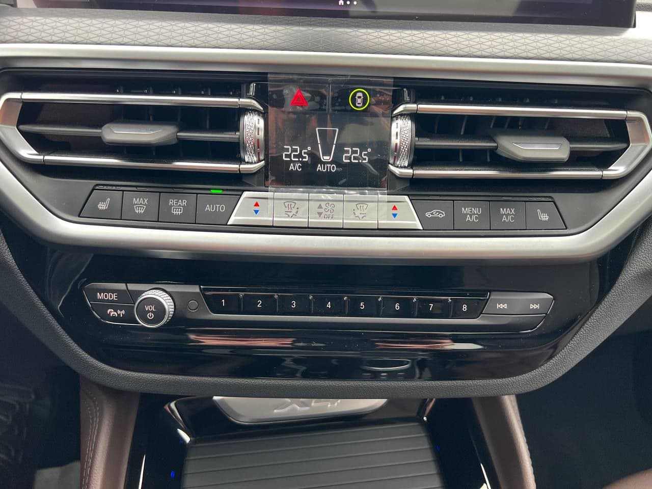 BMW X4 2.0D 2024 — Миниатюра 11