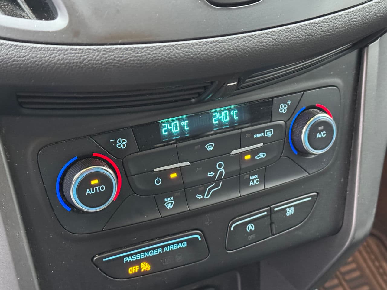 Ford Escape 2017 — Миниатюра 15