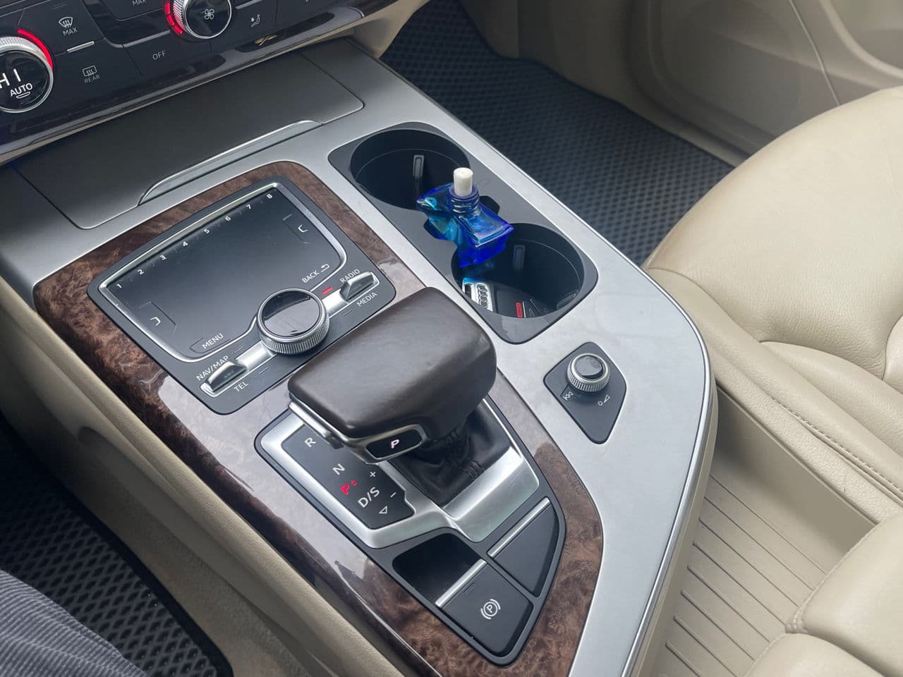 Audi Q7 2018 — Миниатюра 12