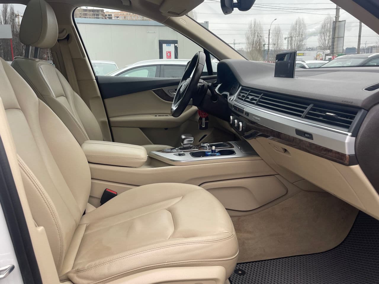 Audi Q7 2018 — Миниатюра 14