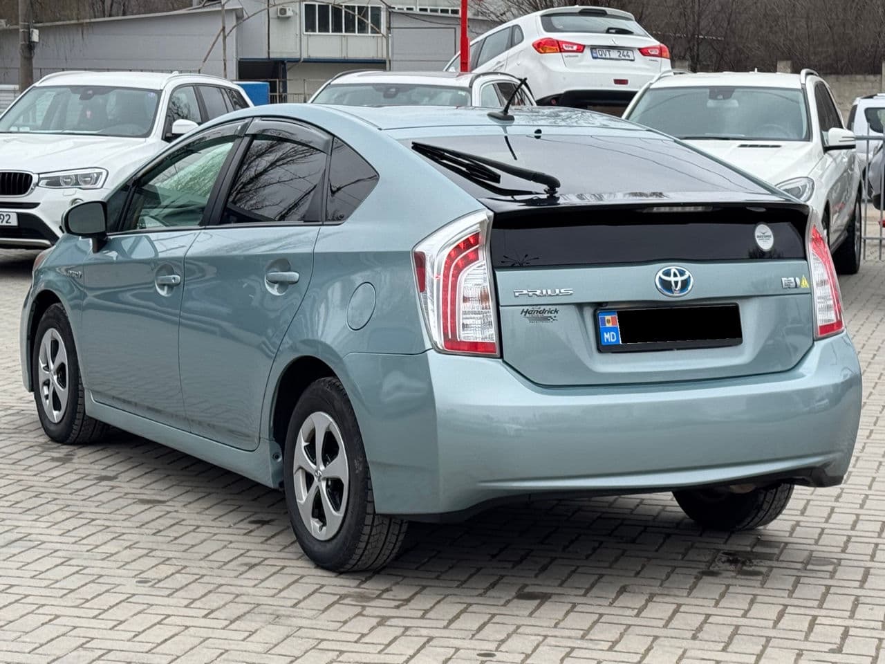 Toyota Prius 2014 — Миниатюра 2
