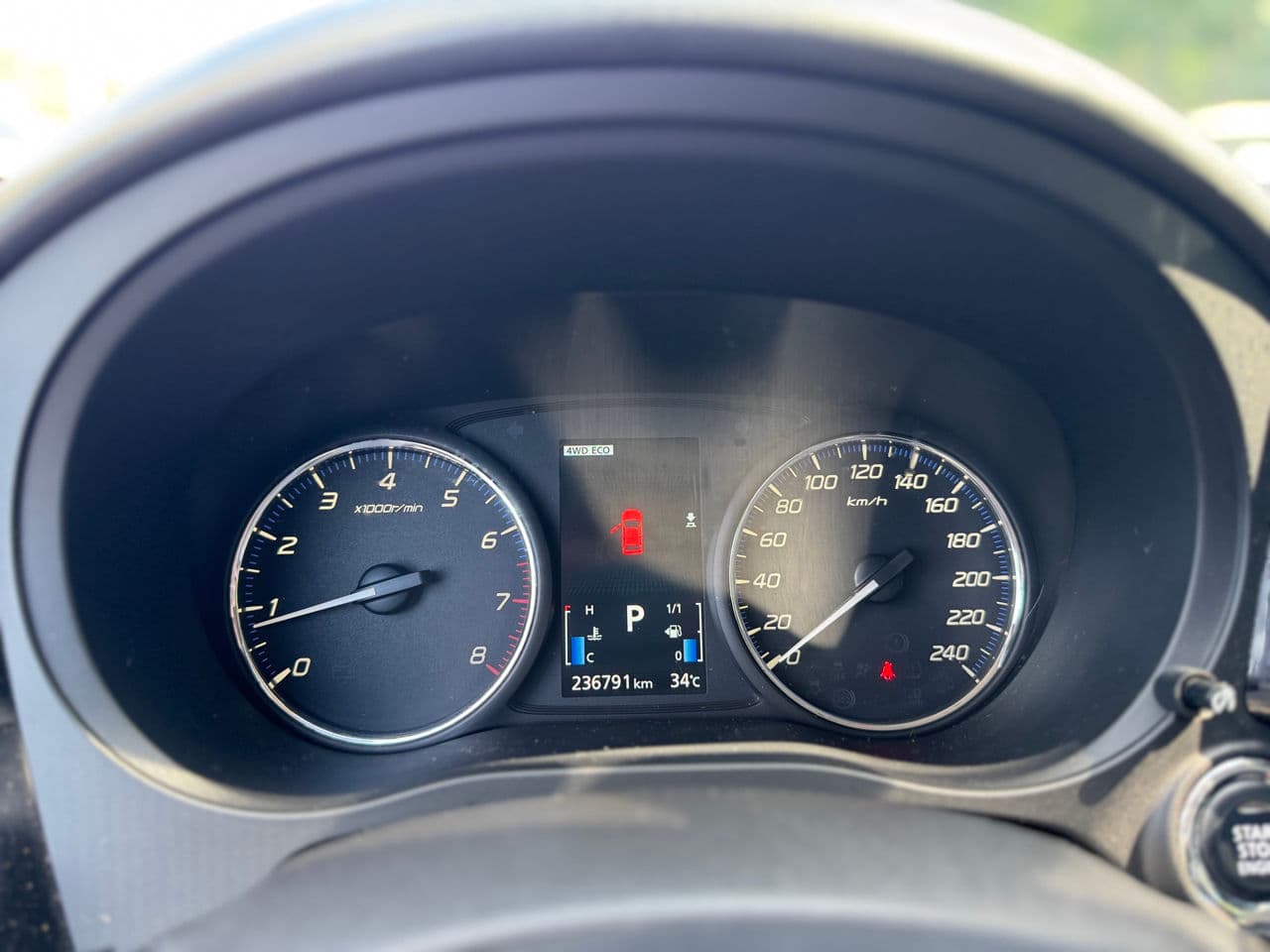 Mitsubishi Outlander 2013 — Миниатюра 12