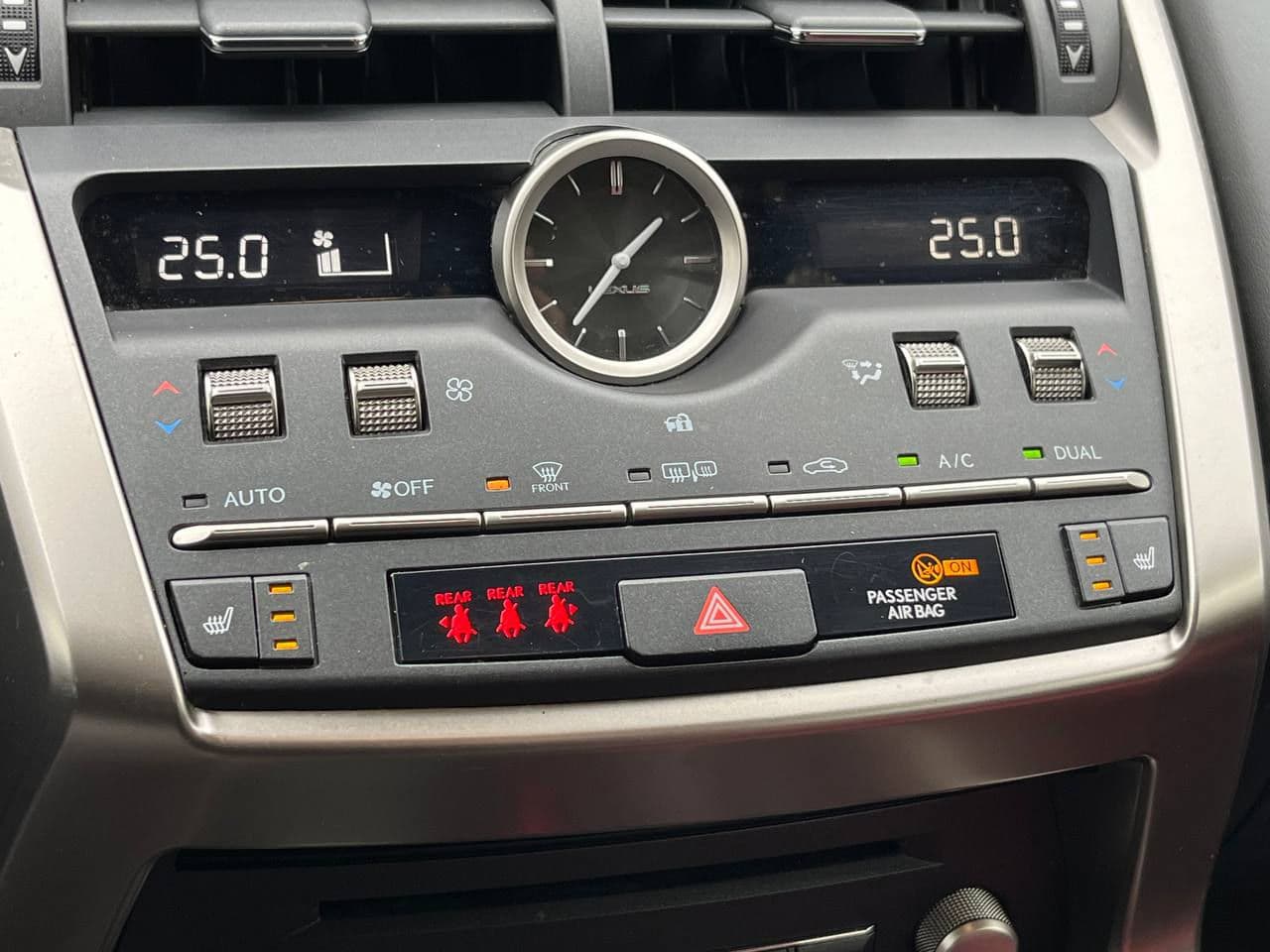 Lexus NX 200T 2021 — Миниатюра 13