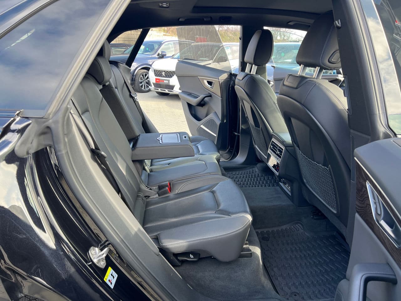 Audi Q8 2020 — Миниатюра 17