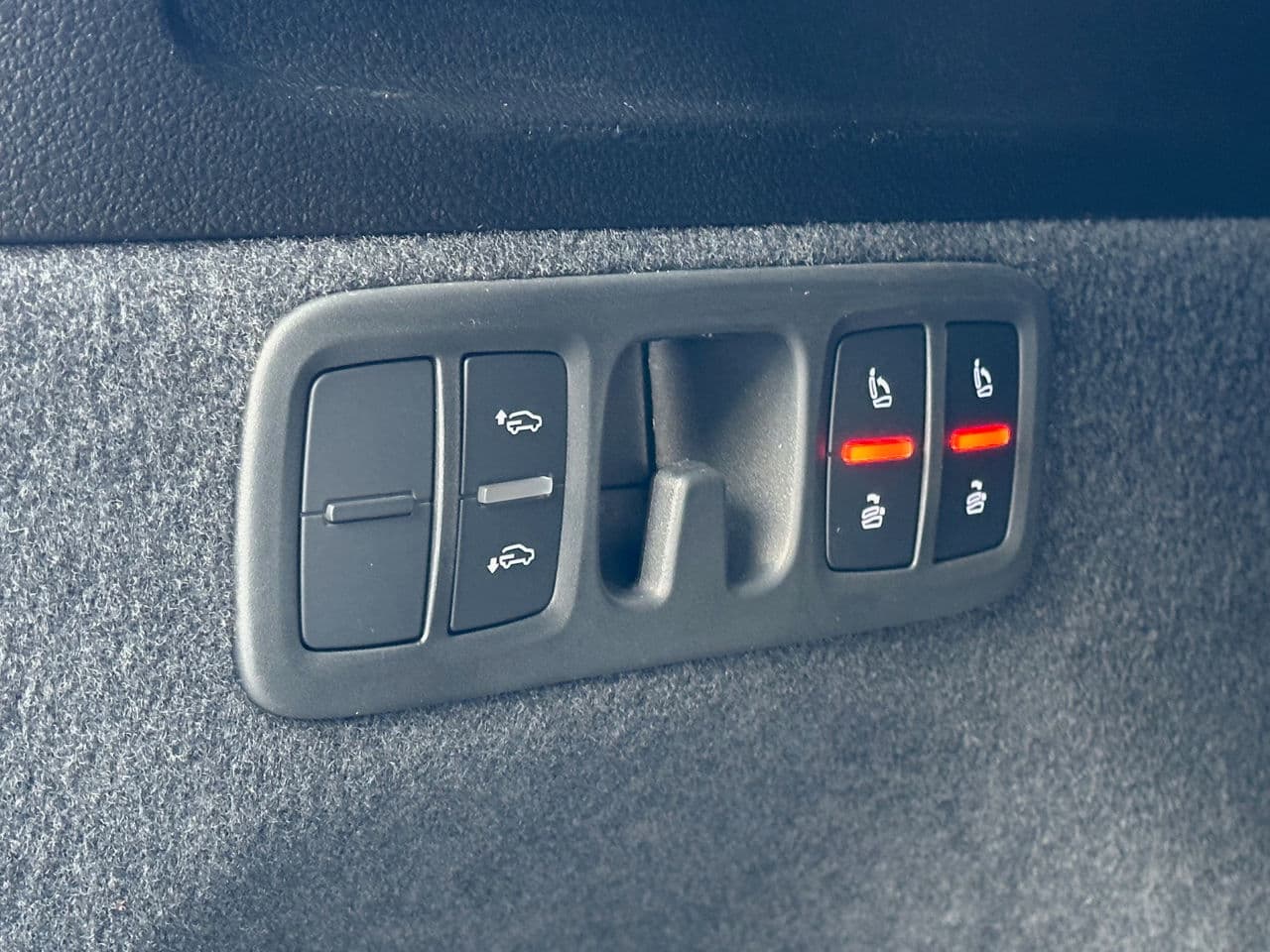 Audi Q7 2020 — Миниатюра 28