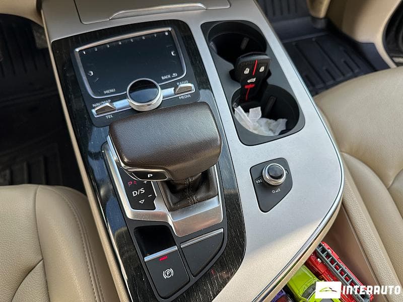 Audi Q7 2019 — Миниатюра 9