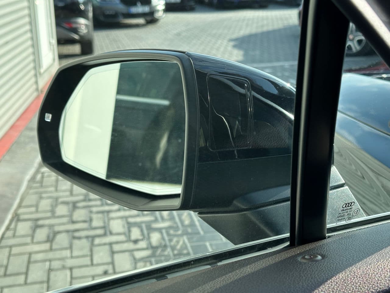 Audi Q7 2019 — Миниатюра 12