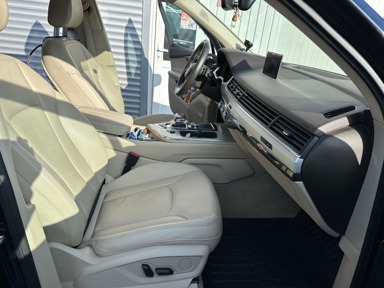 Audi Q7 2019 — Миниатюра 10