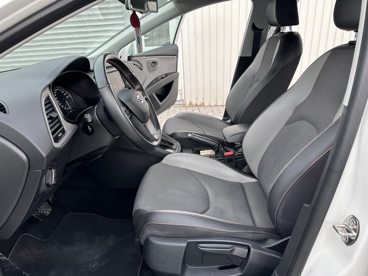 Seat Leon 2016 — Миниатюра 5