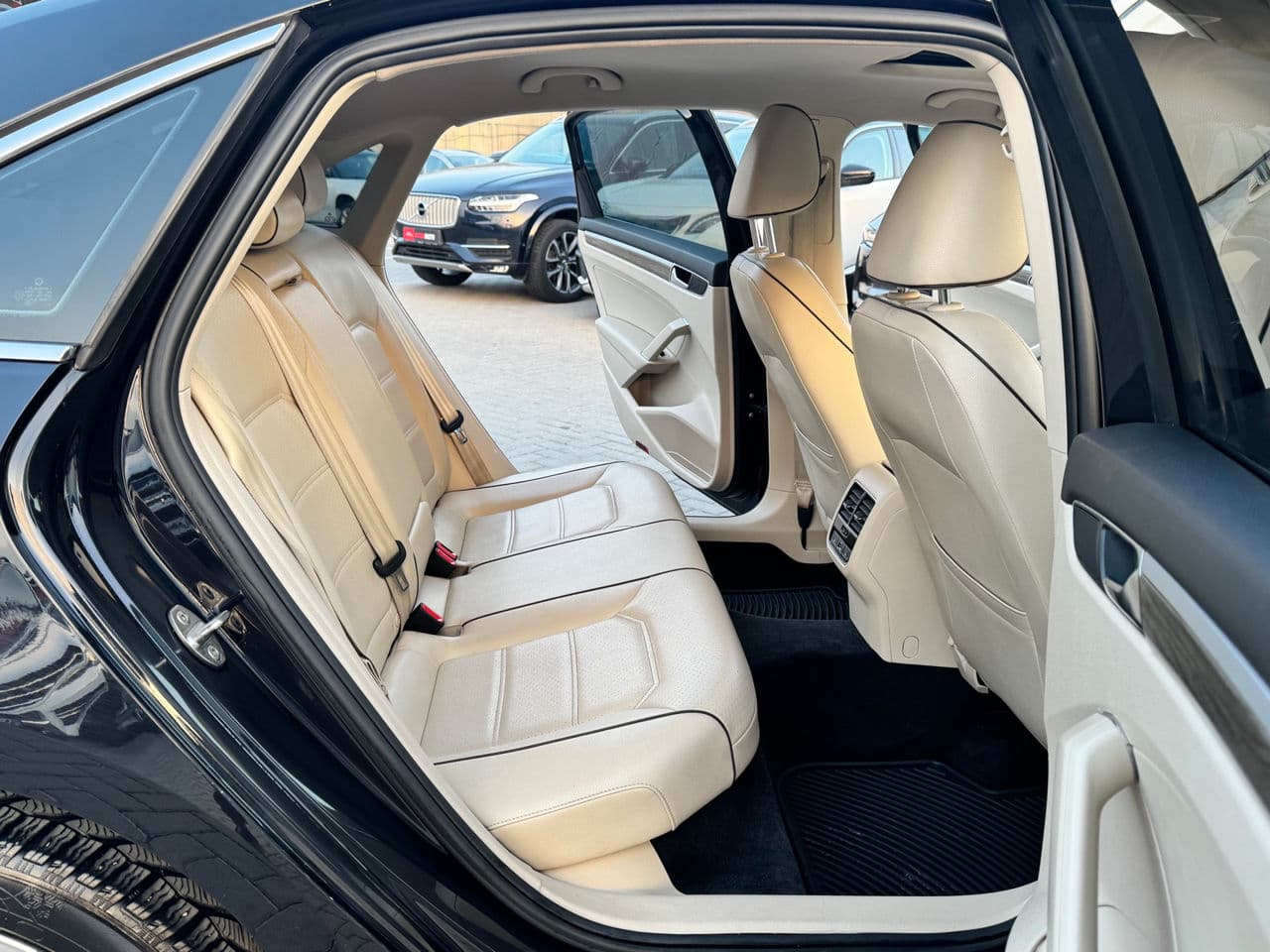 Volkswagen Passat 2017 — Миниатюра 15
