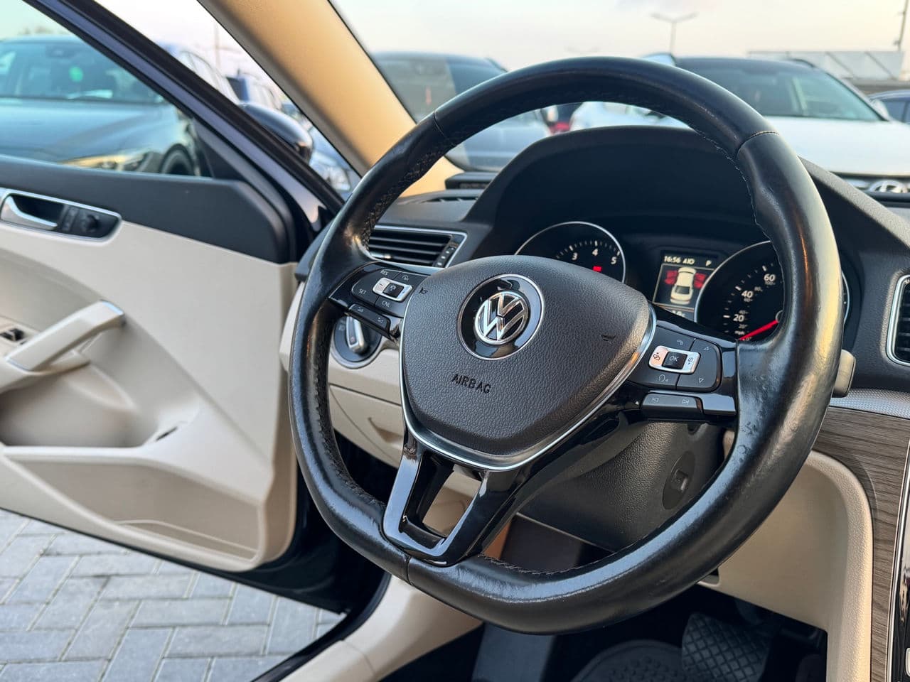 Volkswagen Passat 2017 — Миниатюра 7