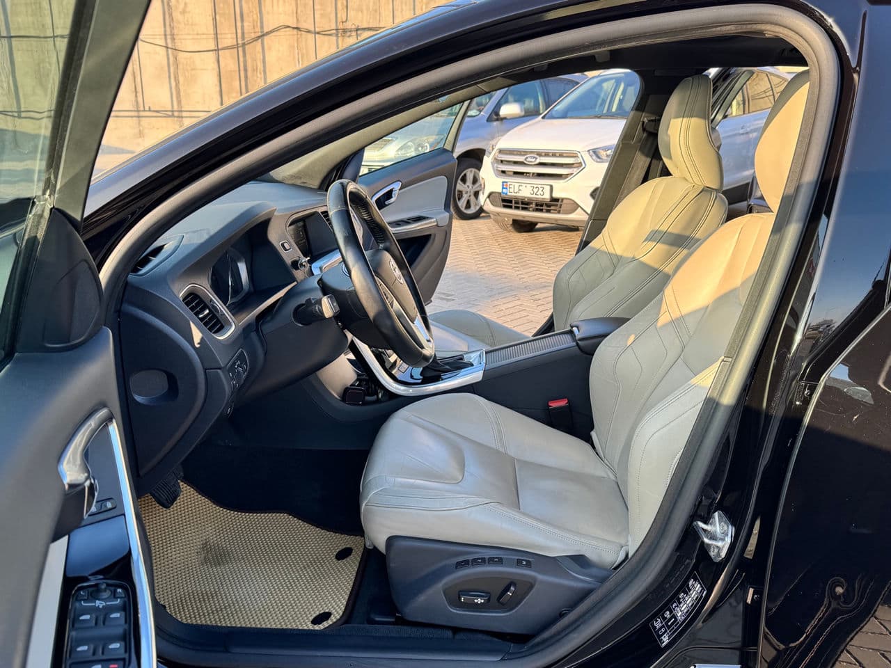Volvo V 60 2016 — Миниатюра 5