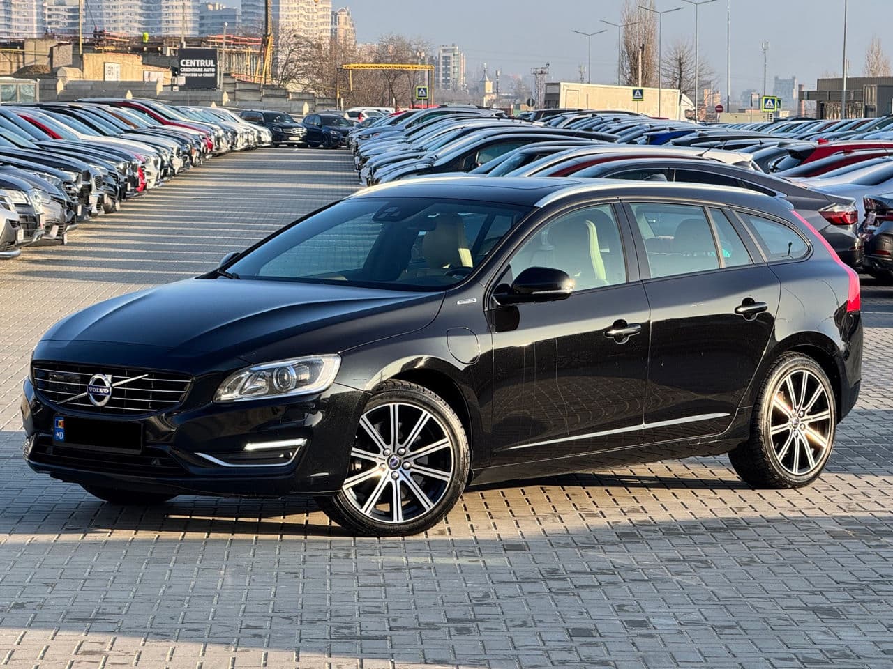 Volvo V 60 2016 — Миниатюра 2