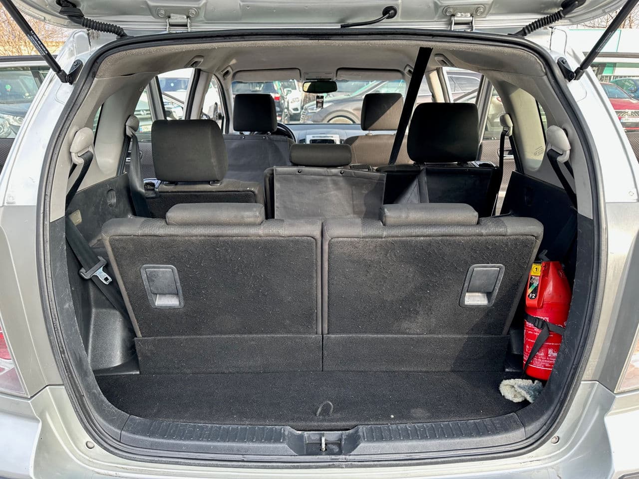 Toyota Corolla Verso 2005 — Миниатюра 16