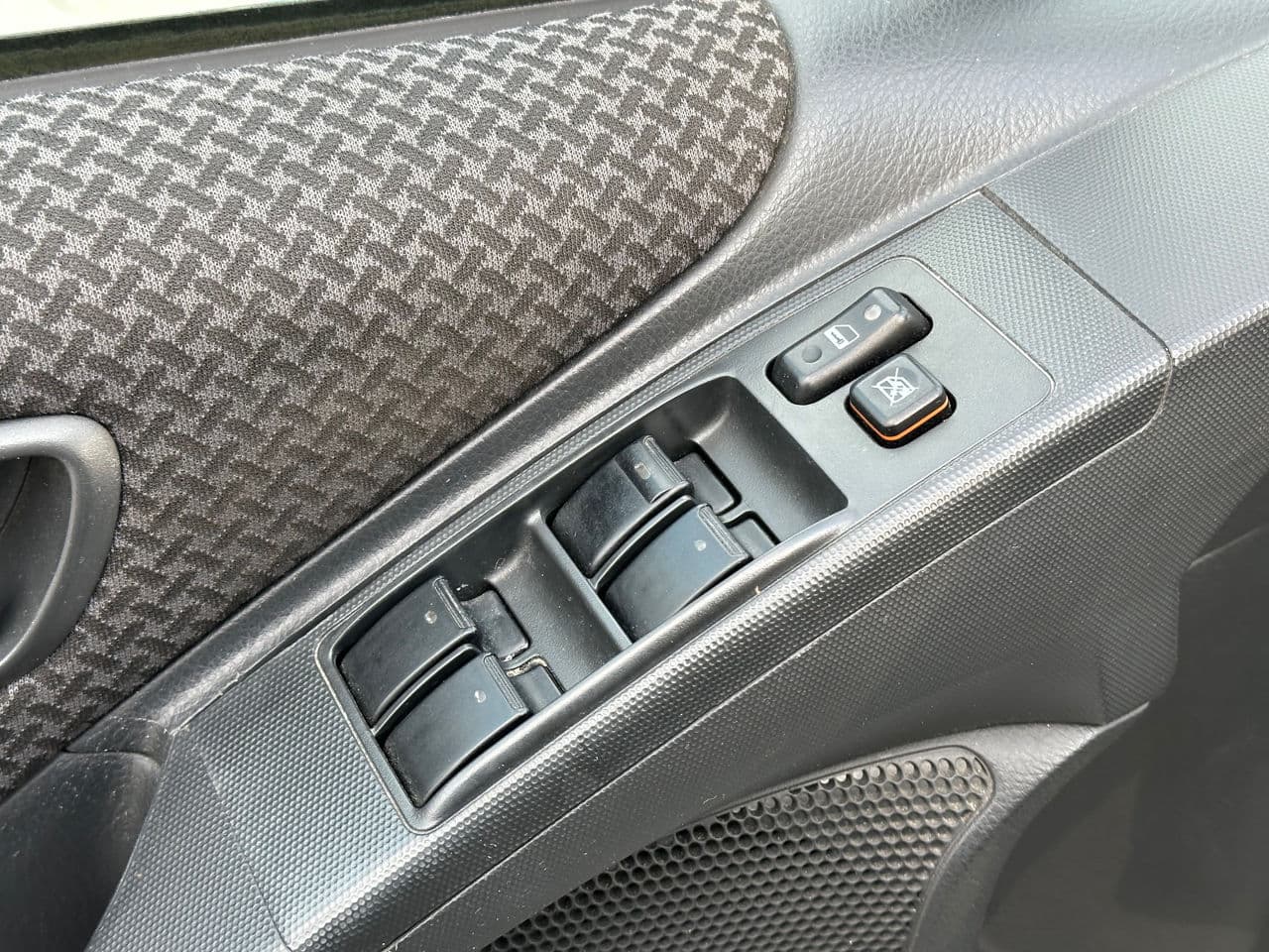 Toyota Corolla Verso 2005 — Миниатюра 13