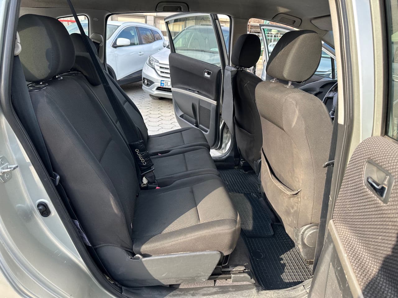 Toyota Corolla Verso 2005 — Миниатюра 15