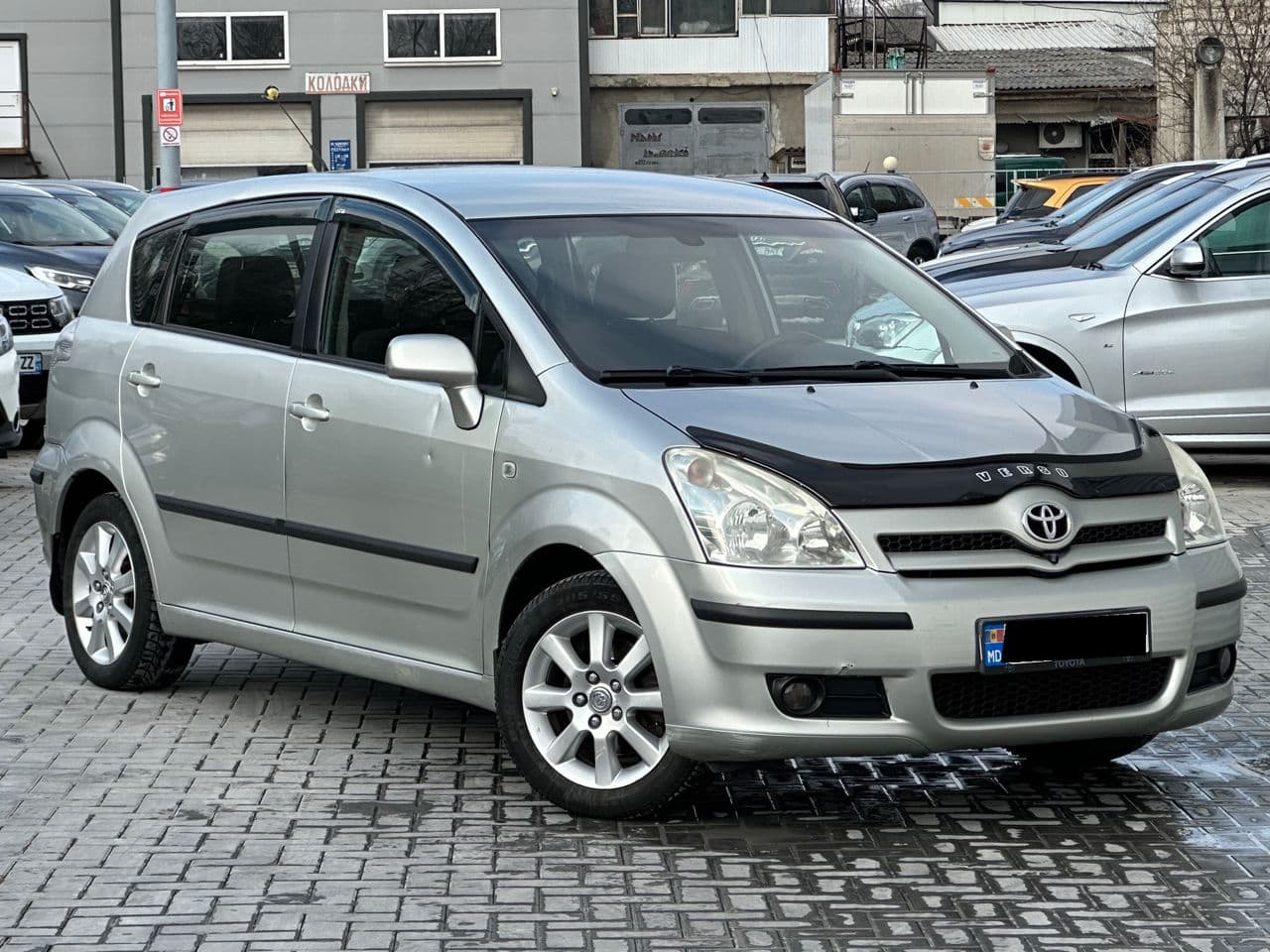 Toyota Corolla Verso 2005 — Миниатюра 2